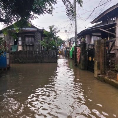 မုန်တိုင်းအရှိန်ကြောင့် မိုးများသဖြင့် တောင်ငူမြို့ပေါ်သို့ ရေတက်