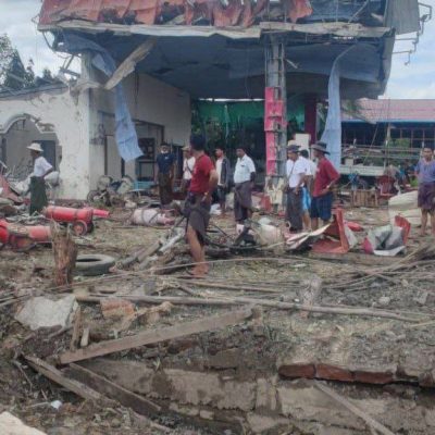 တန့်ဆည် ဗုံးကြဲခံရမှု ဆီဆိုင်ပိုင်ရှင်နှင့် ကိုယ်ဝန်သည်သမီး အပါ သေဆုံးသူ ၁၂ဦးထိ ရှိလာ