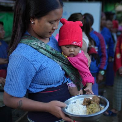 မြန်မာအမျိုးသမီးငယ်များ ၃ထပ်ကွမ်းခွဲခြားဆက်ဆံမှုကို ရင်ဆိုင်နေရဟုဆို