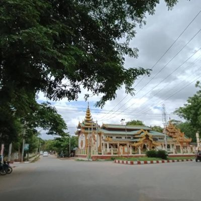ရေစကြိုမြို့ပေါ်တွင် စစ်တပ် ရမ်းပစ်သဖြင့် သေဆုံးသွားသော အပြစ်မဲ့ပြည်သူ၏ နာရေး ယနေ့ ပြုလုပ်
