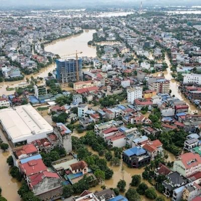 ဗီယက်နမ်မြောက်ပိုင်းတွင် စံချိန်တင် ရေကြီးမှုဖြစ်ပွားပြီး ၈ ဦး သေဆုံး