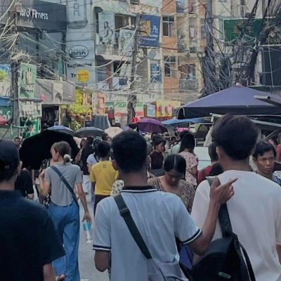 ရန်ကုန် ပြည်ခိုင်ဖြိုး မဲဆွယ်ပွဲသို့ ဒေသခံများတက်ရောက်ရန် အုပ်ကြီးတို့ ဖိအားပေး