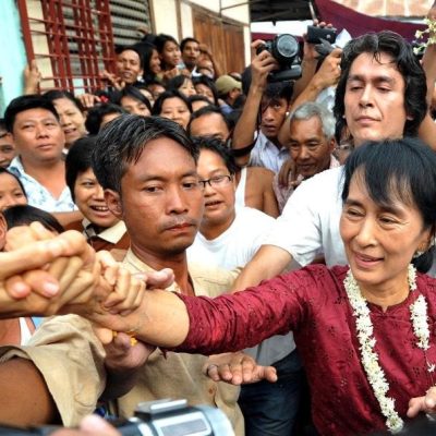 အမှန်တရားကို ထောင်ချထား၍မရဟု ဒေါ်အောင်ဆန်းစုကြည်၏သားငယ် ဆို