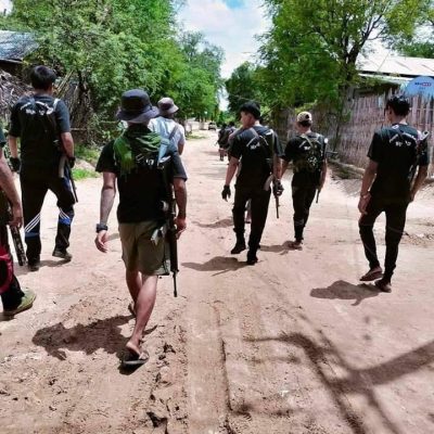 မြိုင်တွင် ရိက္ခာရှာထွက်သည့် စစ်သားများပစ်ခတ်ခံရ၊ တစ်ဦးသေ၊ တစ်ဦးအရှင်ဖမ်းမိ