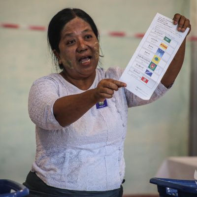 လူထု ဆန္ဒသဘောထားမပါသည့် အတုယောင်ရွေးကောက်ပွဲ ပထမပိုင်းဖြင့် ဇာတ်သိမ်း