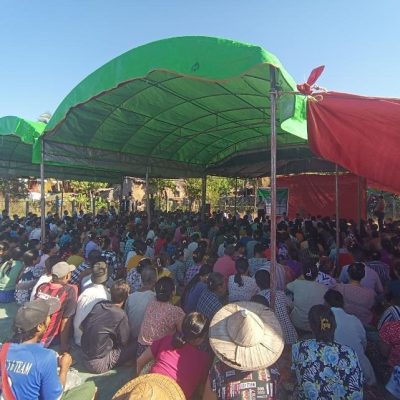 တရားမဝင် မွန်ဝန်ကြီးချုပ်၏ မဲဆွယ်စည်းရုံးရေး ဝေယျာဝစ္စ အုပ်ကြီးတို့ လုပ်ပေးနေကြ