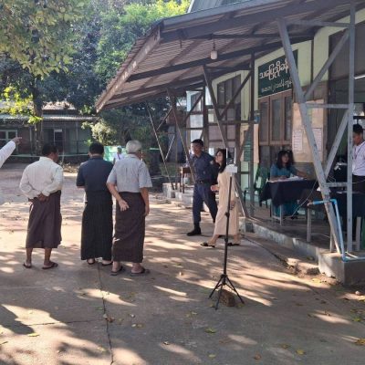 မဲပေးသူနည်းသဖြင့် ပြည်သူများကို အိမ်တိုင်ရာရောက် စုစည်းခေါ်ဆောင်ရန် ရပ်ကျေးများကို စစ်ကောင်မရှင် ညွှန်ကြားနေ