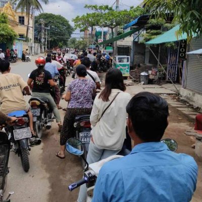 စက်သုံးဆီအကျပ်အတည်းကြောင့် တစ်နိုင်ငံလုံး သမဝါယမခေတ်ကဲ့သို့ တန်းစီရသည့်ခြေနေ ပြန်ရောက်