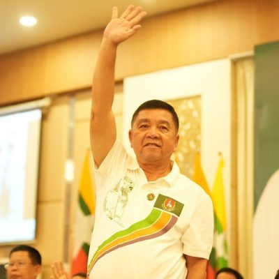 ဝန်ကြီးတစ်နေရာ ပေးသနားရန် နေပြည်တော်ဗိုလ်ချုပ်တို့ထံ အောင်ကြည်သိန်း အသနားခံထားဟု ဆို