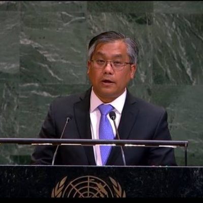 သက်ကြီးရွယ်အိုများပင်လျှင် စစ်တပ်ရန်ဘေး တိမ်းရှောင်ပြေးနေရဟု သံအမတ်ကြီးဆို