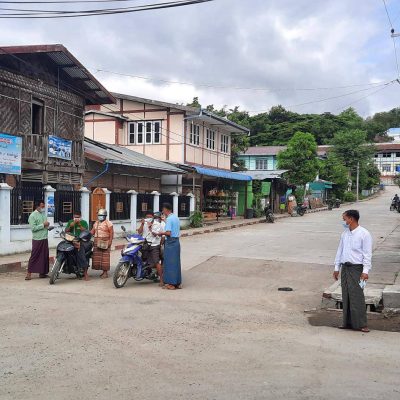 ရခိုင်၊ ချင်းနှင့် ယောကုန်သွယ်ရေးလမ်းကြောင်း ဖြတ်တောက်ရန် ဆောမြို့၌ အင်အားထောင်ချီအထိ စစ်ကော်မရှင် အင်အားဖြည့်တင်းနေ