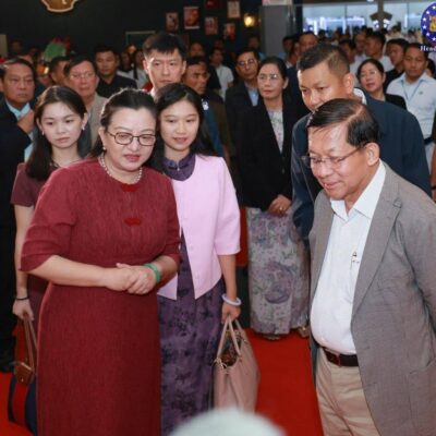 မြန်မာ-တရုတ် ချစ်ကြည်ရေးကို အနုပညာကဏ္ဍဖြင့် မြှင့်တင်နိုင်ဟု မင်းအောင်လှိုင် ပြော၊ အေးအတူပူအမျှရှိအောင် လုပ်မည်ဟုဆို