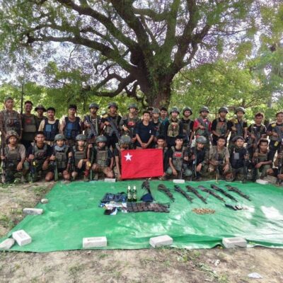 ဆိပ်ဖြူမြို့ထိပ်တိုက်ပွဲ အောင်မြင်ရေးအတွက် သတင်းကြိုပို့သော တပ်တွင်းဖရဲသီးကို ထိုက်တန်စွာ ဆုချီးမြှင့်မည်