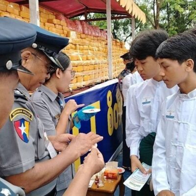 စစ်အုပ်စု မူးယစ်ဆေးဝါး မီးရှို့ဖျက်ဆီးမှု အရင်နှစ်ထက် ပိုမိုမြင့်တက်လာ၊ ပြည်သူများ အယုံအကြည် ကင်းမဲ့နေဆဲဖြစ်ဟုဆို