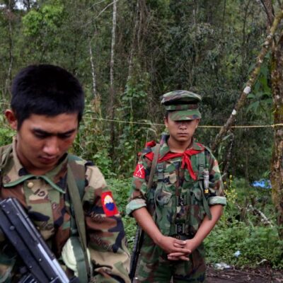 ဖားကန့်တွင် KIA ရဲဘော်နှစ်ဦး မူးပြီး ရန်ရှာကာ အရပ်သားနှစ်ဦးကို ပစ်ခတ်သတ်ဖြတ်၊ KIA ရဲဘော်တစ်ဦး ကိုယ့်ကိုယ်ကိုယ်အဆုံးစီရင်ဟုဆို