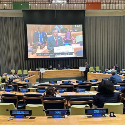 လူတစ်စု အာဏာရူးမှုကြောင့် ပြည်သူအပေါင်း ဒုက္ခဆိုးနှင့် ရင်ဆိုင်နေရကြောင်း ကုလရင်ပြင်တွင် သံအမတ်ကြီး ဖွင့်ချ
