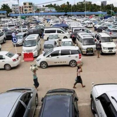 ကားဈေး မကျဘဲ အရောင်းအေး၍ အမြင့်ဈေးဖြင့် ဝယ်လှောင်ထားမိသူများ ပိုက်မိနေ